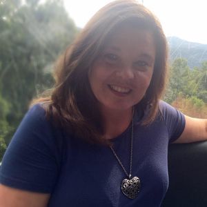 Meet your Posher, Debra